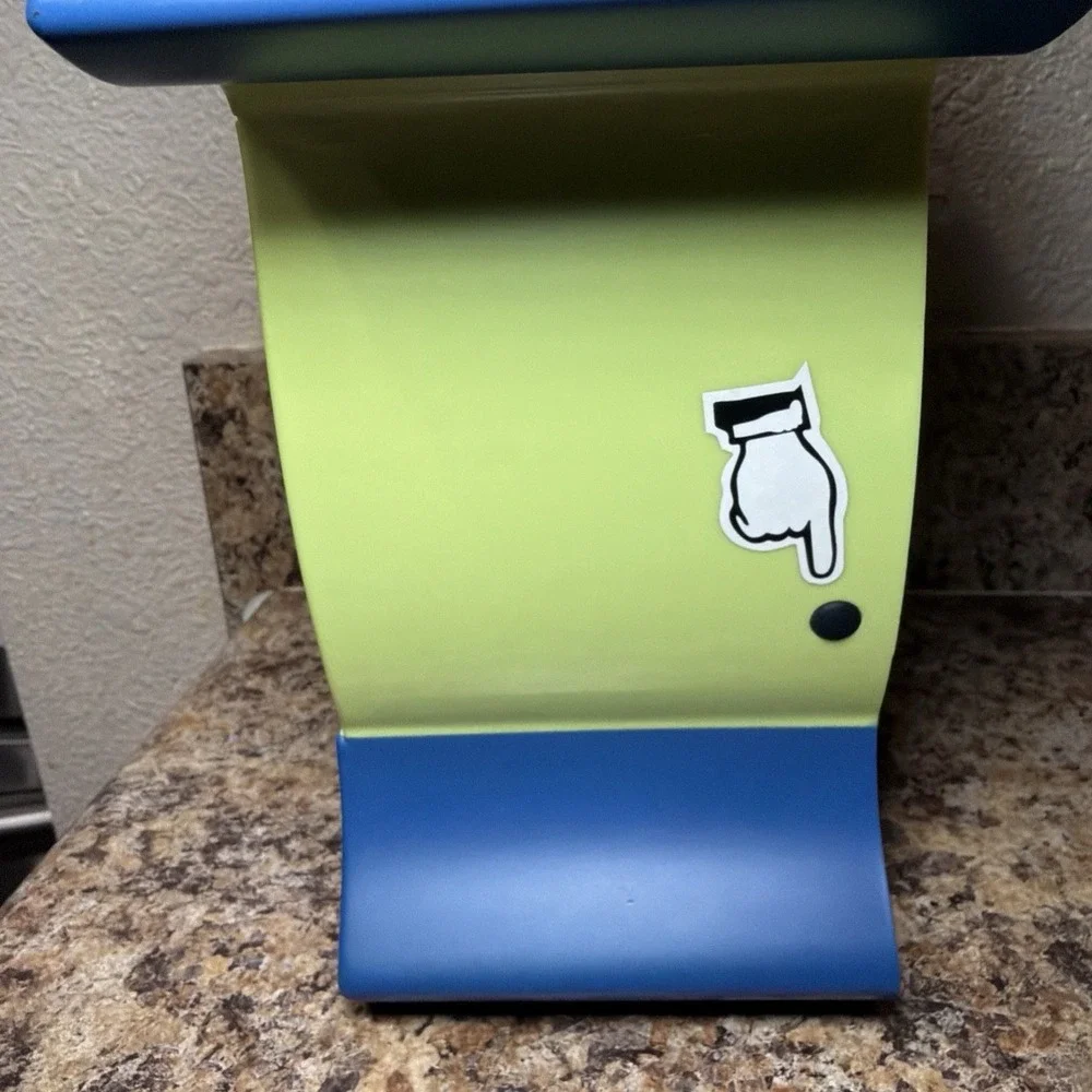 Rare Xanadoo Gifts Meowing Cat Cuckoo Clock For Parts